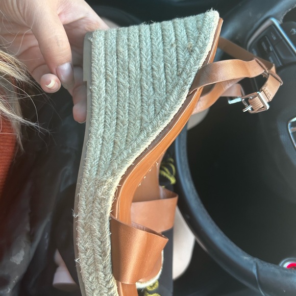 A New Day Wedge Heels - Picture 8 of 8